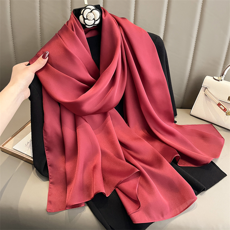 2024 Lüks Marka Bahar Büyük Uz - Scarf Silk Square incelemesi ve fiyatı