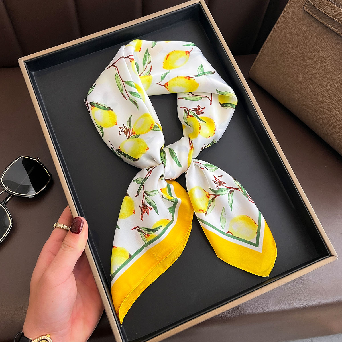 2025 yeni sarı limon baskı kar - Scarf Silk Square incelemesi ve fiyatı
